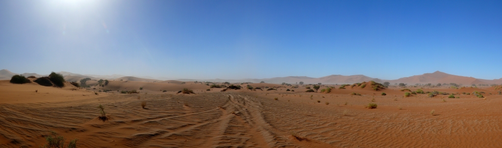 Namibia / Panorama 13 - Sossusvlei