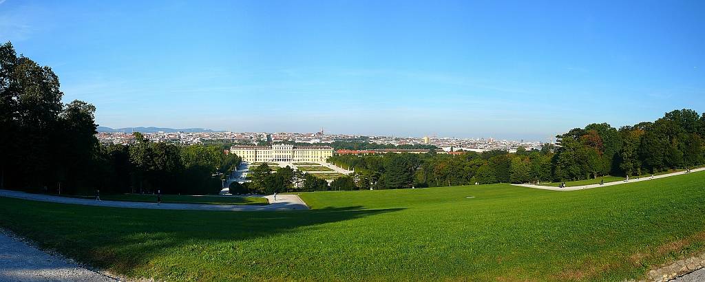 Wien / Panorama 1 - Blick von der Gloriette in Schönbrunn